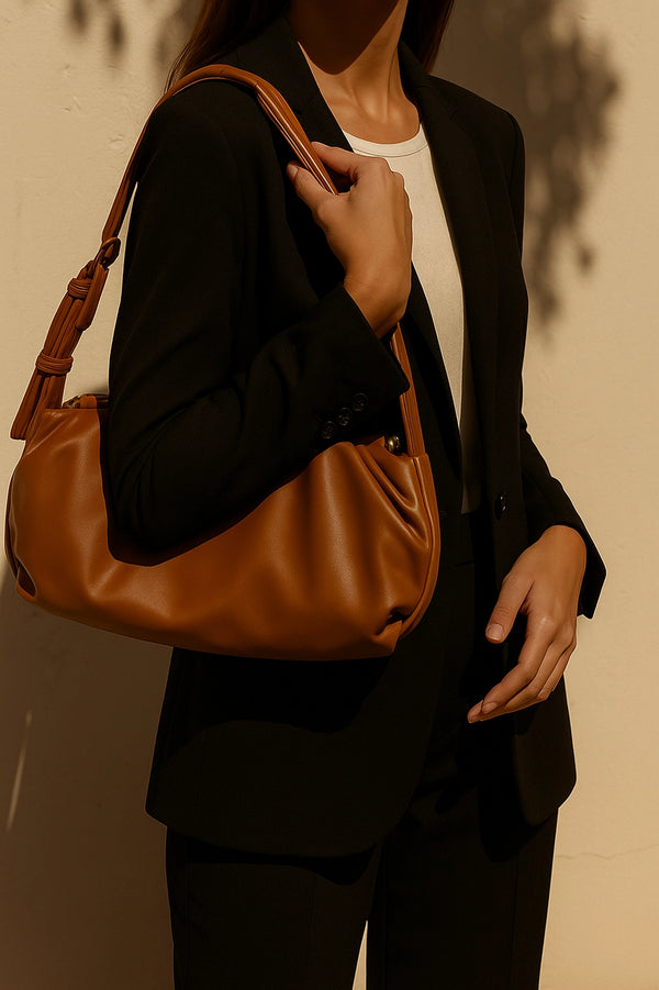 Vivianne Baguette Bag
