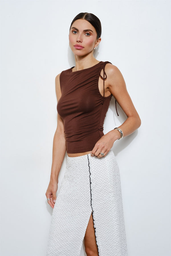 Carrie Top