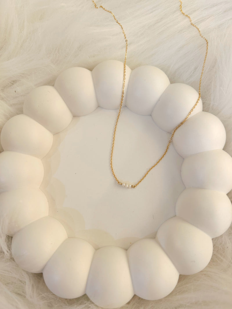 Three Pearl Dainty Necklace